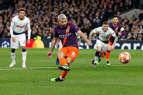 HLV Guardiola lạc quan dù Man City thua Tottenham ở lượt đi tứ kết Champions League - Ảnh 1. HLV Guardiola lạc quan dù Man City thua Tottenham ở lượt đi tứ kết Champions League - Ảnh 1.