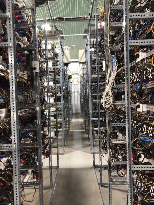Vụ công ty tiền ảo Sky Mining bỏ trốn: Hàng trăm nhà đầu tư chấp nhận mất hàng ngàn tỉ đồng - Ảnh 3.
