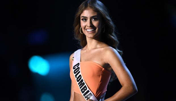 Đụng chạm quyền lợi thi Miss Universe của người đẹp chuyển giới, dàn mĩ nhân đình đám phải trả giá quá thê thảm - Ảnh 5.
