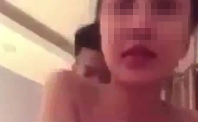 Hot girl nổi tiếng lộ clip nóng 5 phút: Đăng clip nóng lên mạng có thể bị xử lý thế nào? - Ảnh 1. Hot girl nổi tiếng lộ clip nóng 5 phút: Đăng clip nóng lên mạng có thể bị xử lý thế nào? - Ảnh 1.