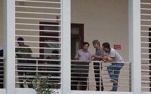 Tại sao thí sinh bị hạ điểm sau phanh phui vẫn học ĐH bình thường?