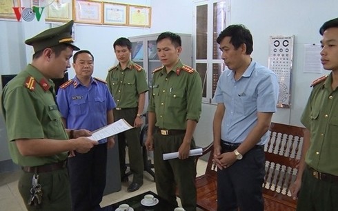 3 Phó Chủ tịch huyện, thành phố Sơn La có con được nâng điểm - Ảnh 1.