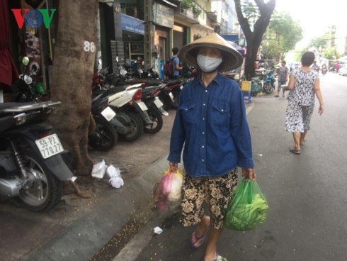 TP HCM: Vỉa hè bị lấn chiếm là do thực thi pháp luật không nghiêm - Ảnh 3.