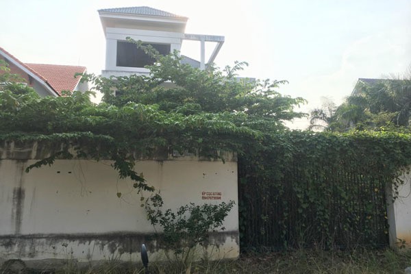 Chuyện khó tin bên trong biệt thự triệu đô bỏ hoang ở Sài Gòn - Ảnh 2.