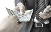 Tội nhận hối lộ theo quy định tại Bộ luật Hình sự mới nhất