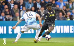 Phơi áo trước Spal trong ngày vắng Ronaldo, 'Lão bà' chưa thể đăng quang sớm tại Serie A