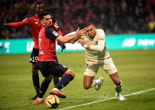 Ligue 1: PSG lại bị trì hoãn bữa tiệc đăng quang sau trận thua tơi bời - Ảnh 1. Ligue 1: PSG lại bị trì hoãn bữa tiệc đăng quang sau trận thua tơi bời - Ảnh 1.