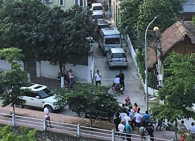 Hàng trăm cảnh sát bắt nhóm người tàng trữ hơn nửa tấn ma túy đá - Ảnh 1. Hàng trăm cảnh sát bắt nhóm người tàng trữ hơn nửa tấn ma túy đá - Ảnh 1.