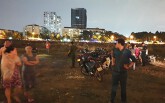 Đôi nam nữ nghi tự thiêu tại bãi đất trống ở Sài Gòn bị bỏng nặng