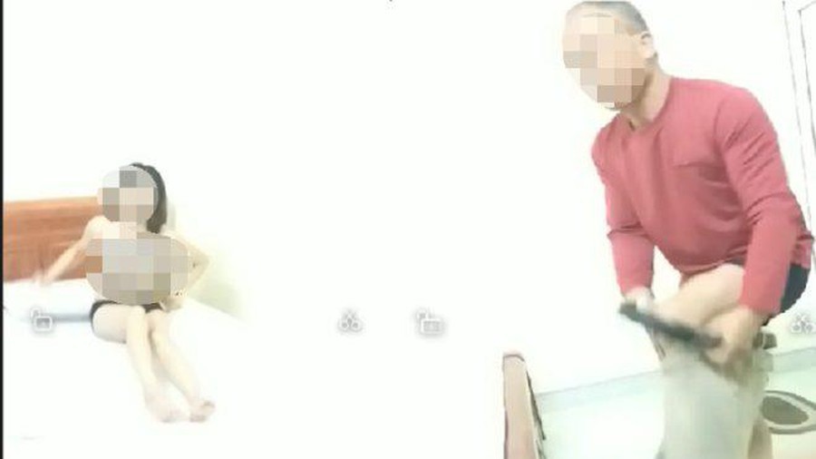 Sự thật về phương pháp da chạm da, khỏa thân chữa sốt rét - Ảnh 1. Sự thật về phương pháp da chạm da, khỏa thân chữa sốt rét - Ảnh 1.