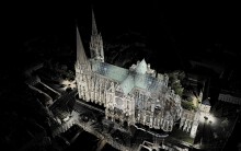 Công nghệ nào được dùng để phục dựng Nhà thờ Đức Bà Paris?