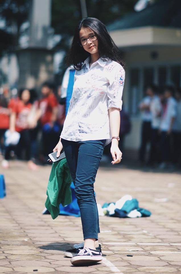 Sự thay đổi chóng mặt của hot girl Linh Ka - người từng dậy sóng cộng đồng mạng bởi câu nói điểm thi có thể mua được - Ảnh 1.