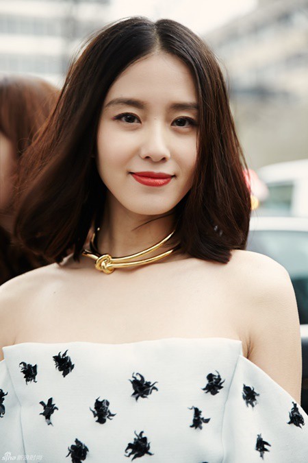 Tử vi hôm nay (19/4/2019) về tình yêu của 12 con giáp: Tuổi Sửu đang bị bao trùm bởi cảm giác cô đơn, Tuổi Thìn nên ngừng so sánh - Ảnh 3. Tử vi hôm nay (19/4/2019) về tình yêu của 12 con giáp: Tuổi Sửu đang bị bao trùm bởi cảm giác cô đơn, Tuổi Thìn nên ngừng so sánh - Ảnh 3.