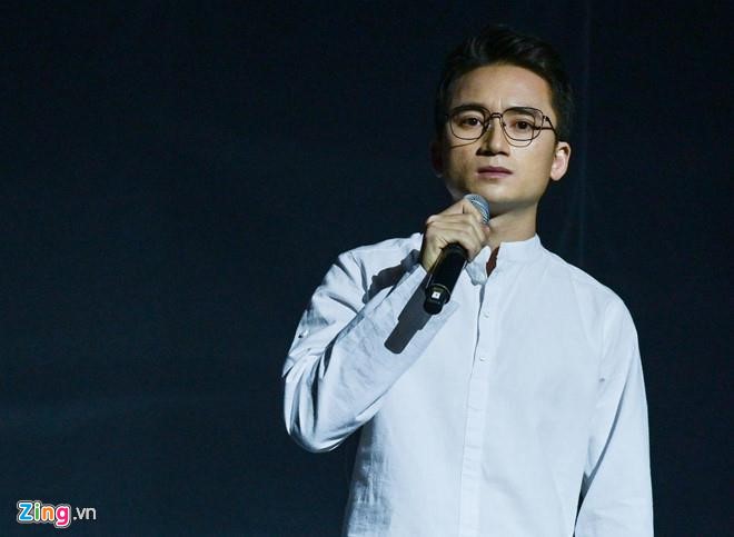 Phan Mạnh Quỳnh và bạn gái xinh đẹp xác nhận ngày cưới sau 4 năm yêu - Ảnh 3. Phan Mạnh Quỳnh và bạn gái xinh đẹp xác nhận ngày cưới sau 4 năm yêu - Ảnh 3.