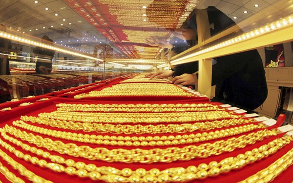 Giá vàng hôm nay 4/5: USD chưa lên, vàng tăng trở lại - Ảnh 1.