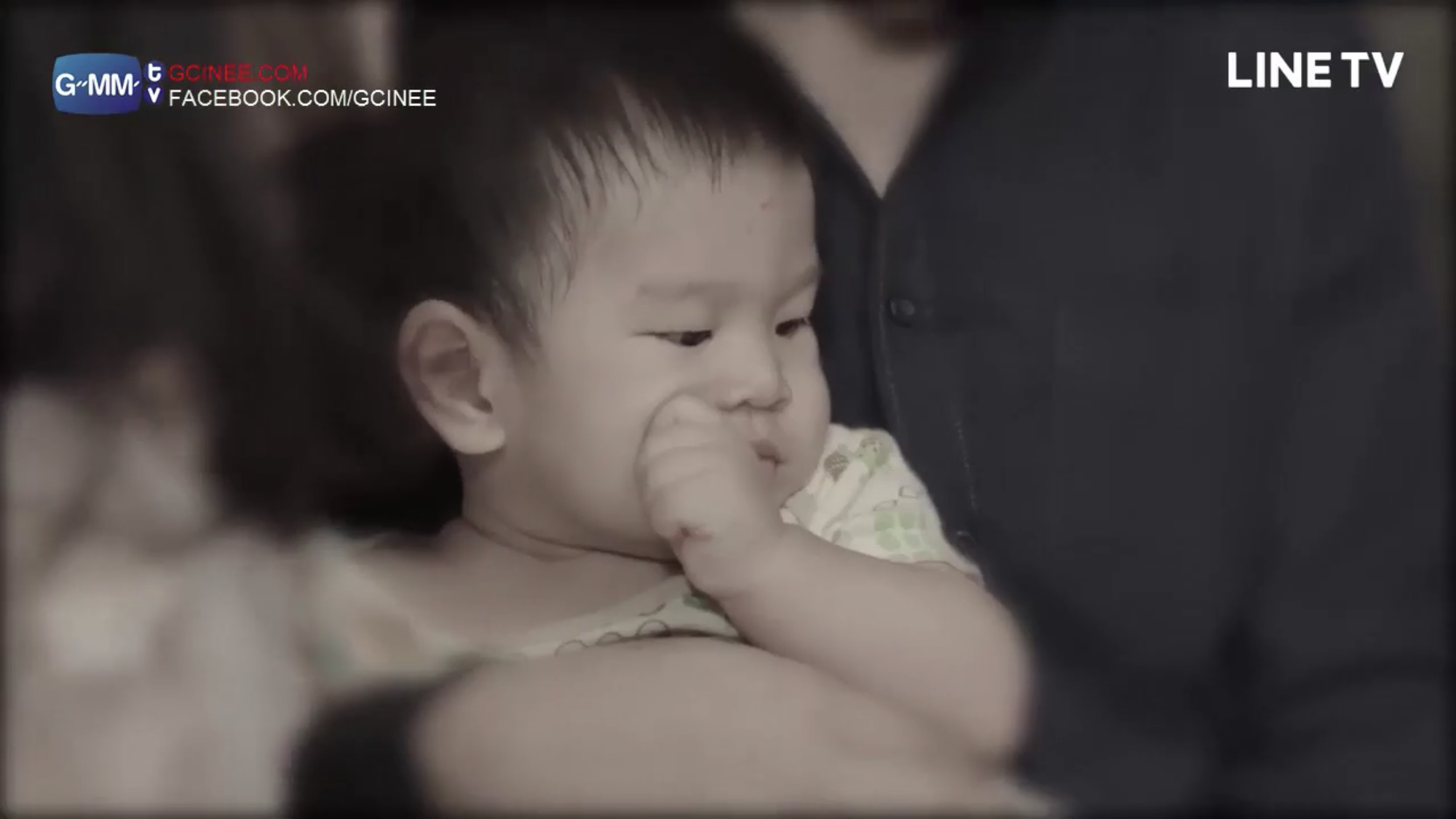 Phim đam mỹ Cậu ấy đi tiết Thanh minh bên cạnh mộ tôi tập 7: Cái chết bí ẩn của Mes có liên quan đến người trong gia đình Praifah - Ảnh 13. Phim đam mỹ Cậu ấy đi tiết Thanh minh bên cạnh mộ tôi tập 7: Cái chết bí ẩn của Mes có liên quan đến người trong gia đình Praifah - Ảnh 13.