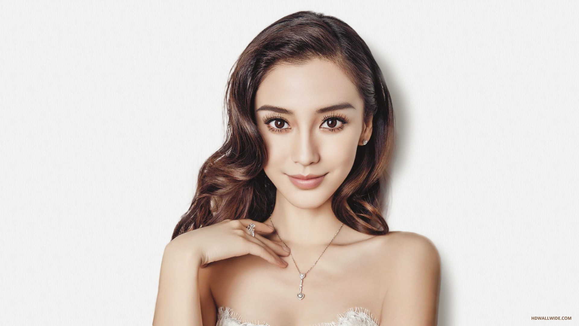 Tử vi hôm nay (20/4/2019) về tình yêu của 12 con giáp: Tuổi Dần đang có xu hướng muốn kiểm soát nửa kia - Ảnh 3. Tử vi hôm nay (20/4/2019) về tình yêu của 12 con giáp: Tuổi Dần đang có xu hướng muốn kiểm soát nửa kia - Ảnh 3.
