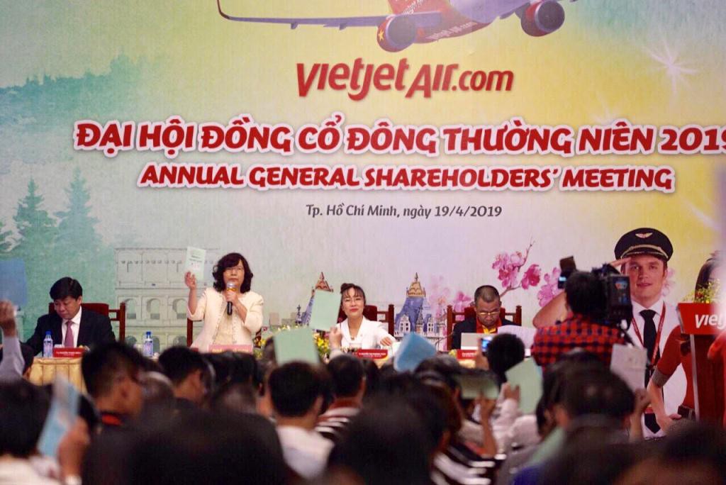 Vietjet sở hữu một tàu bay, kì vọng thu 42.250 tỉ đồng nhờ chở 28 triệu lượt khách năm 2019 - Ảnh 1. Vietjet sở hữu một tàu bay, kì vọng thu 42.250 tỉ đồng nhờ chở 28 triệu lượt khách năm 2019 - Ảnh 1.