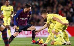 Villarreal vs Barcelona, 02h30 3/4: Đục thủng 'Tàu ngầm', ngôi vương thẳng tiến