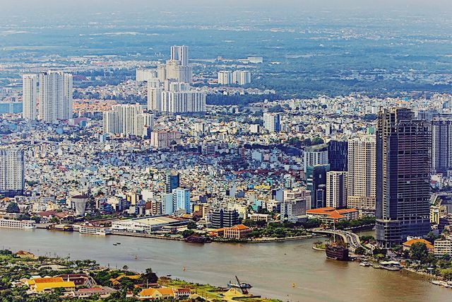 Hé lộ hình ảnh độc nhất vô nhị đầu tiên từ đài quan sát cao nhất Đông Nam Á giữa Sài Gòn - Ảnh 3.