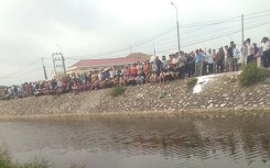 Phát hiện thi thể nam thanh niên có nhiều vết thương dưới sông Sậy