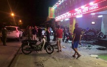 20 côn đồ chém người ở tiệm cầm đồ