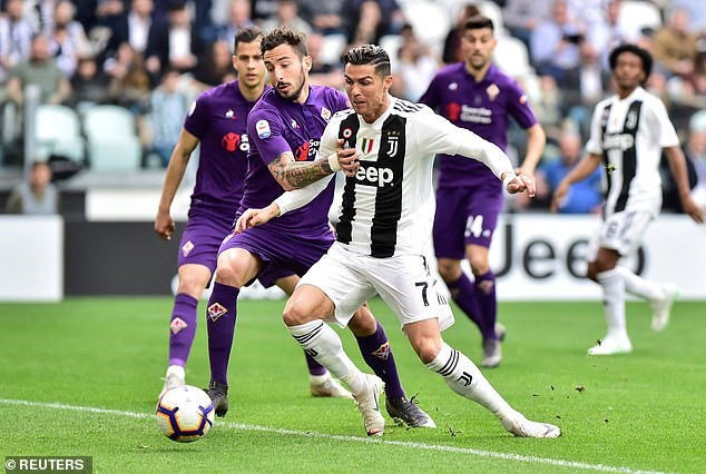 Vô địch Serie A, Ronaldo lập kỳ tích vô tiền khoáng hậu trong lịch sử - Ảnh 6. Vô địch Serie A, Ronaldo lập kỳ tích vô tiền khoáng hậu trong lịch sử - Ảnh 6.