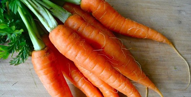Bệnh từ miệng, người bị huyết áp thấp cần nhớ không nên ăn những thực phẩm này - Ảnh 2. Bệnh từ miệng, người bị huyết áp thấp cần nhớ không nên ăn những thực phẩm này - Ảnh 2.