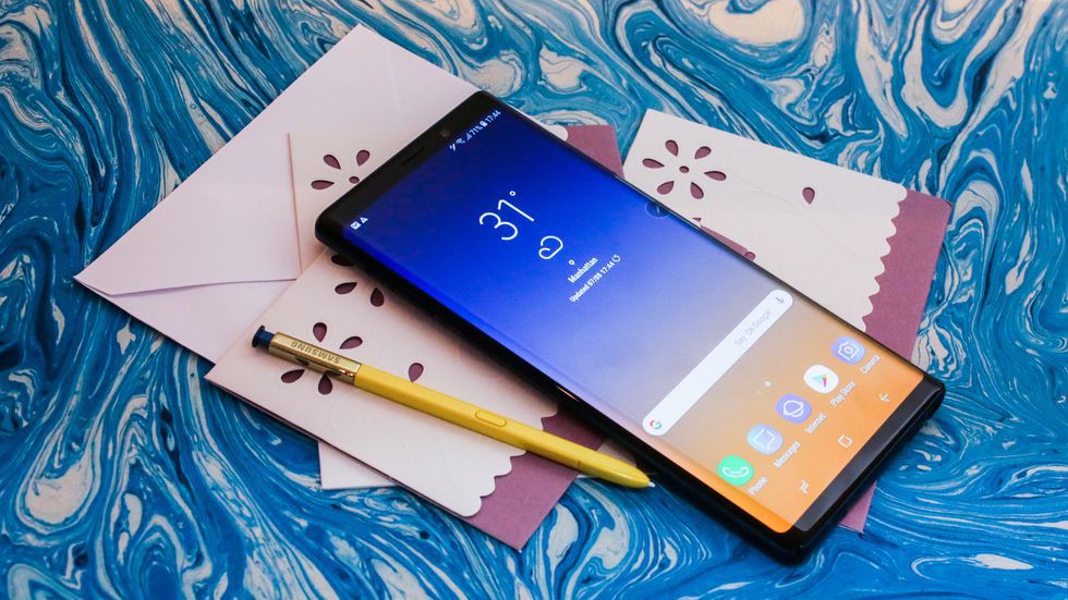 Galaxy Note 10 sẽ là chiếc Galaxy Note đặc biệt nhất từ trước tới nay của Samsung - Ảnh 1. Galaxy Note 10 sẽ là chiếc Galaxy Note đặc biệt nhất từ trước tới nay của Samsung - Ảnh 1.