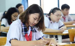 Hồ sơ thi vào lớp 10 tại TP HCM năm học 2019-2020 gồm những gì?