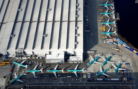 Hình ảnh Boeing 737 Max chất đống trong các kho bãi - Ảnh 9.