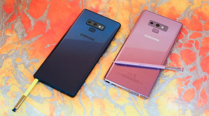 Galaxy Note 10 sẽ là chiếc Galaxy Note đặc biệt nhất từ trước tới nay của Samsung - Ảnh 2. Galaxy Note 10 sẽ là chiếc Galaxy Note đặc biệt nhất từ trước tới nay của Samsung - Ảnh 2.