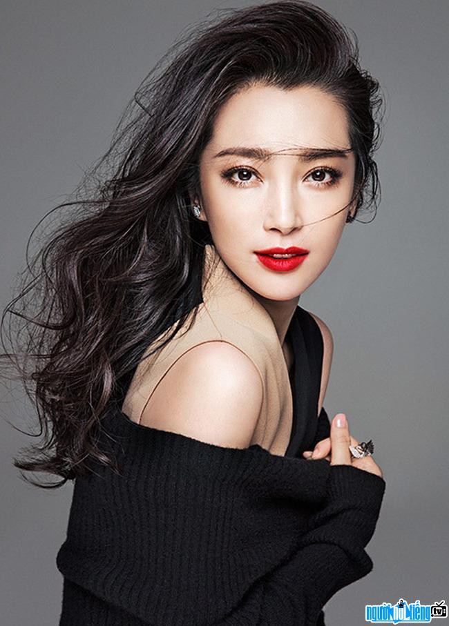 Tử vi hôm nay (24/4/2019) về tài chính của 12 cung hoàng đạo: Nhân Mã thắt chặt chi tiêu một cách khó hiểu - Ảnh 2.