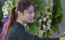 Diễm My 9X: 'Tôi đau đớn khi nhìn di ảnh mẹ'