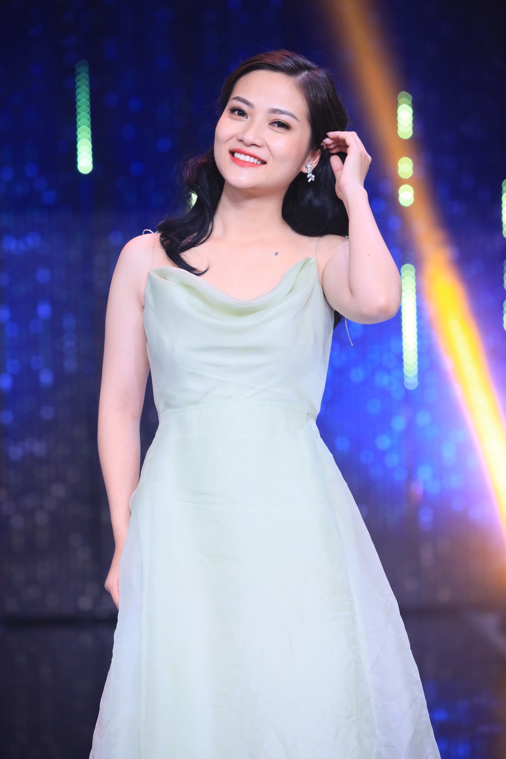 Rụng tim với loạt ảnh của soái ca được nữ chính chọn trong Người ấy là ai tập 2 - Ảnh 1. Rụng tim với loạt ảnh của soái ca được nữ chính chọn trong Người ấy là ai tập 2 - Ảnh 1.