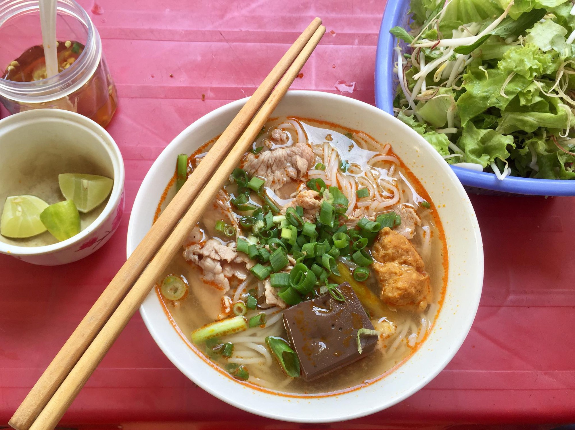 Cô nàng 9X bật mí hành trình 3 ngày 2 đêm trải nghiệm sống như người cố đô tại Huế - Ảnh 4. Cô nàng 9X bật mí hành trình 3 ngày 2 đêm trải nghiệm sống như người cố đô tại Huế - Ảnh 4.