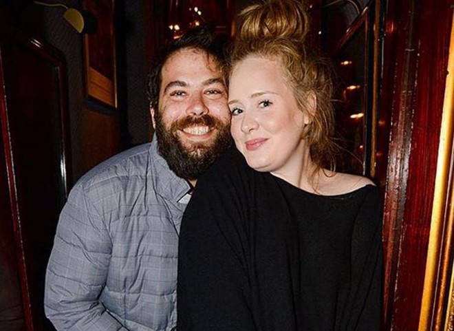 Phản cảm việc fan ăn mừng Adele li hôn - Ảnh 2.