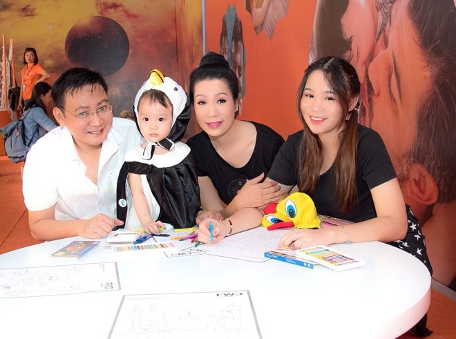 NSƯT Trịnh Kim Chi từng bị chửi khùng vì mở sân khấu kịch lỗ vốn và sự thật phía sau - Ảnh 2. NSƯT Trịnh Kim Chi từng bị chửi khùng vì mở sân khấu kịch lỗ vốn và sự thật phía sau - Ảnh 2.