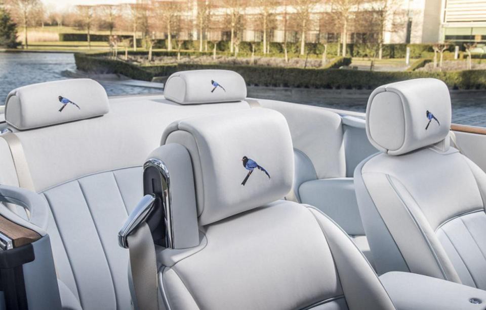 Những chiếc xe Rolls-Royce dành riêng cho giới siêu giàu - Ảnh 5. Những chiếc xe Rolls-Royce dành riêng cho giới siêu giàu - Ảnh 5.