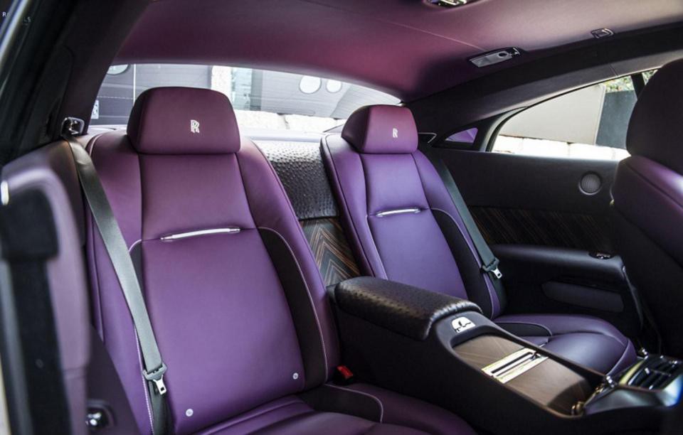 Những chiếc xe Rolls-Royce dành riêng cho giới siêu giàu - Ảnh 9. Những chiếc xe Rolls-Royce dành riêng cho giới siêu giàu - Ảnh 9.