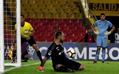 Cầu thủ bị đuổi khỏi CLB vì đá panenka dở tệ
