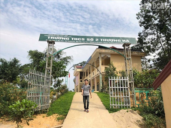 Kiểm điểm cán bộ quản lý vụ thầy giáo quan hệ tình dục với nữ sinh - Ảnh 1.