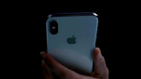 Apple đã trả 6 tỉ đôla cho Qualcomm để nhận chip 5G? - Ảnh 2.