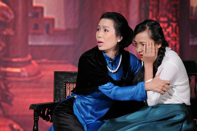 NSƯT Trịnh Kim Chi từng bị chửi khùng vì mở sân khấu kịch lỗ vốn và sự thật phía sau - Ảnh 3. NSƯT Trịnh Kim Chi từng bị chửi khùng vì mở sân khấu kịch lỗ vốn và sự thật phía sau - Ảnh 3.