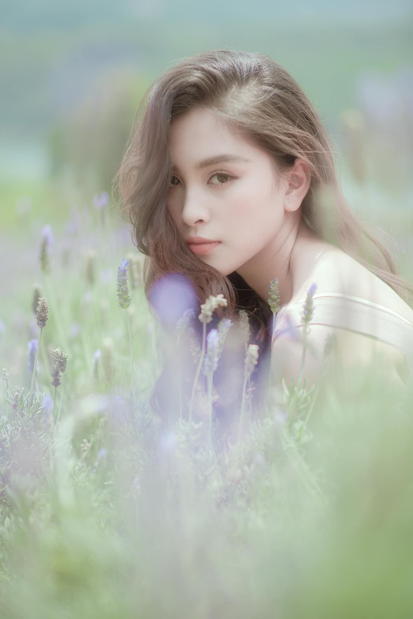 Top 3 Hoa hậu Việt Nam 2018 thay đổi ra sao sau 1 năm đăng quang?  - Ảnh 9.