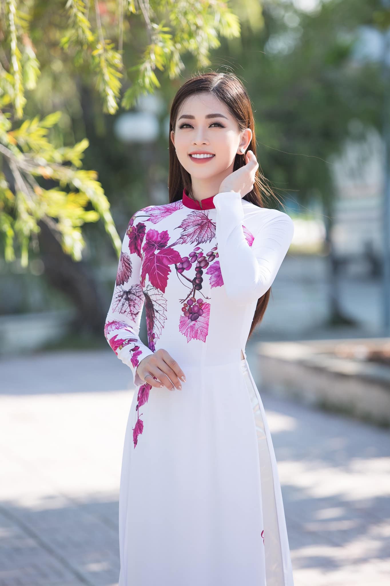 Top 3 Hoa hậu Việt Nam 2018 thay đổi ra sao sau 1 năm đăng quang?  - Ảnh 16.