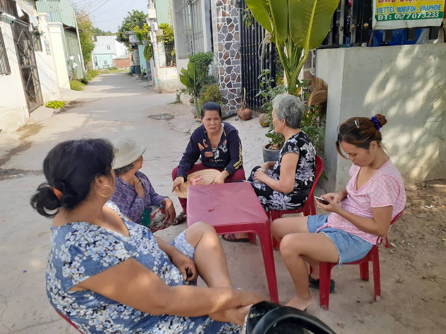 Nghi can vụ thảm sát ở Bình Dương: Nghiện ngập, thường xuyên cắp vặt - Ảnh 4. Nghi can vụ thảm sát ở Bình Dương: Nghiện ngập, thường xuyên cắp vặt - Ảnh 4.