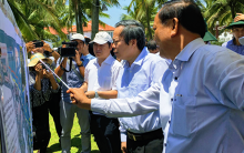 Phó Chủ tịch Quốc Hội 'gợi ý' Quảng Nam học hỏi tỉnh Cà Màu chống xói lở