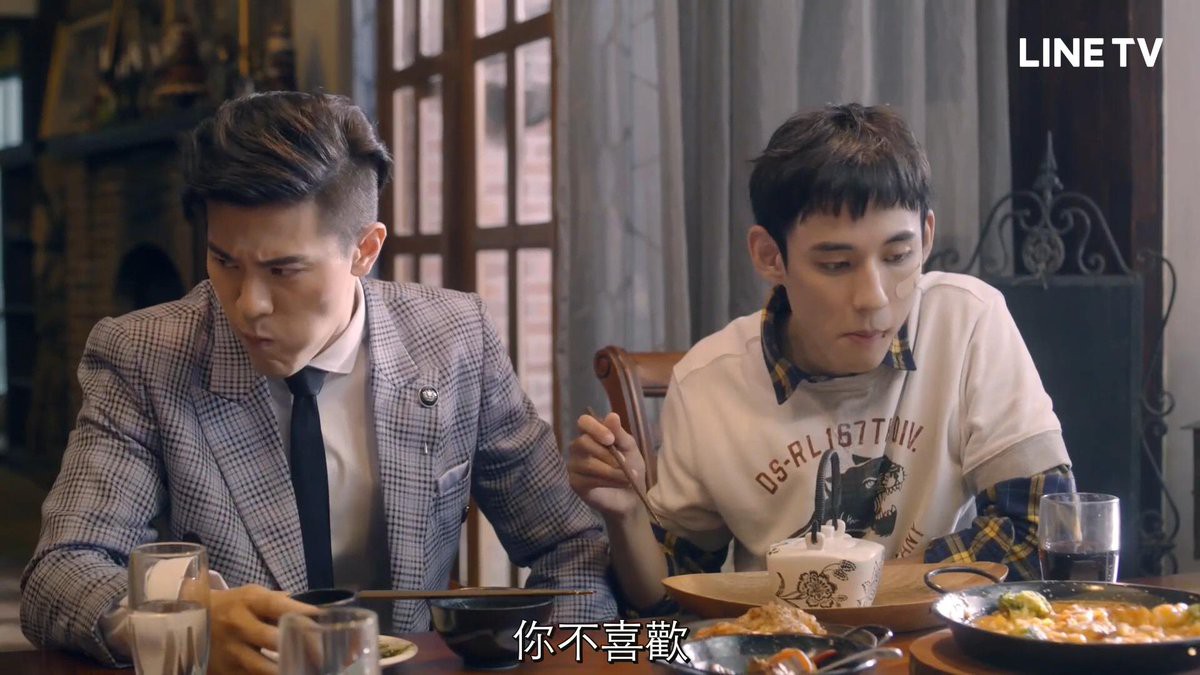 Phim đam mỹ HIStory 3 tập 6: Đường Nghị lên cơn ghen, hôn trai lạ để chọc tức Mạnh Thiếu Phi - Ảnh 5. Phim đam mỹ HIStory 3 tập 6: Đường Nghị lên cơn ghen, hôn trai lạ để chọc tức Mạnh Thiếu Phi - Ảnh 5.