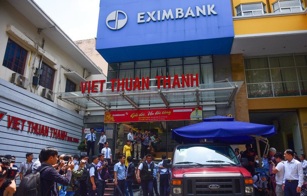 Eximbank sẽ là nhà băng có kì Đại hội đồng cổ đông nóng nhất năm 2019? - Ảnh 1.